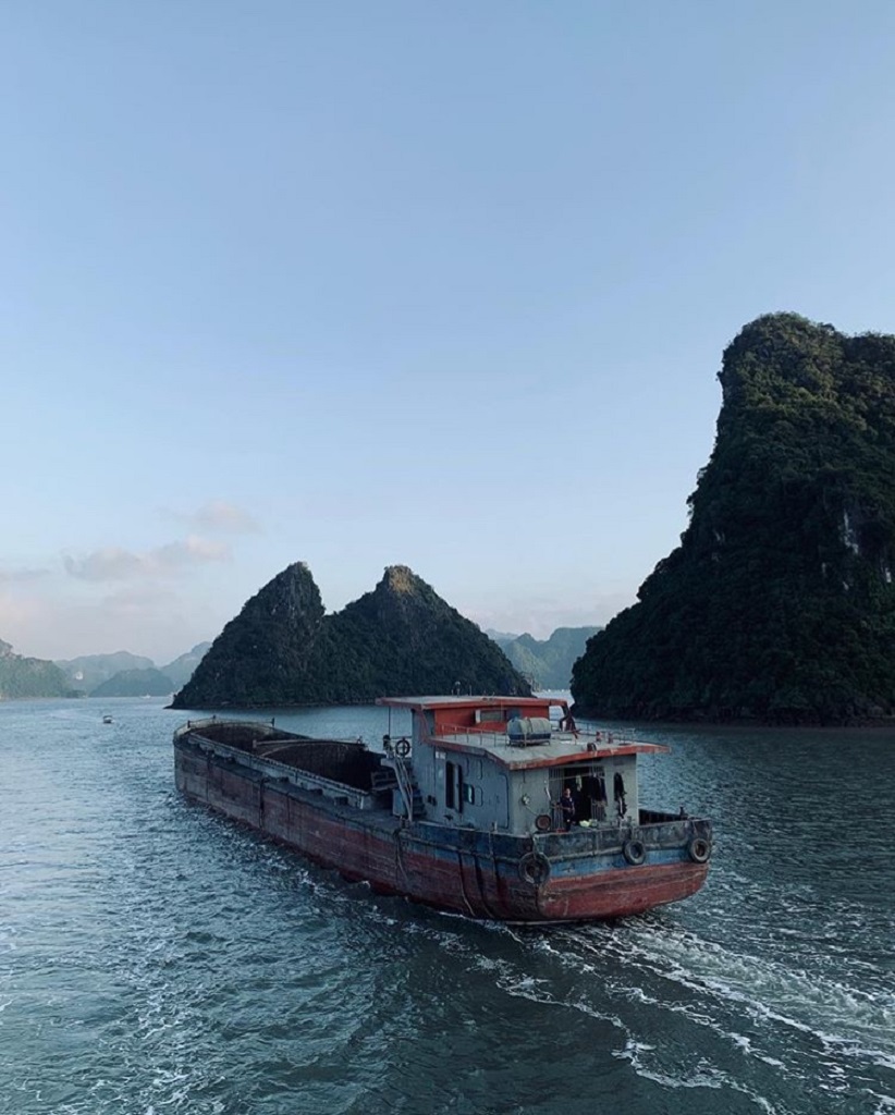 Halong-Bay-boat-ride