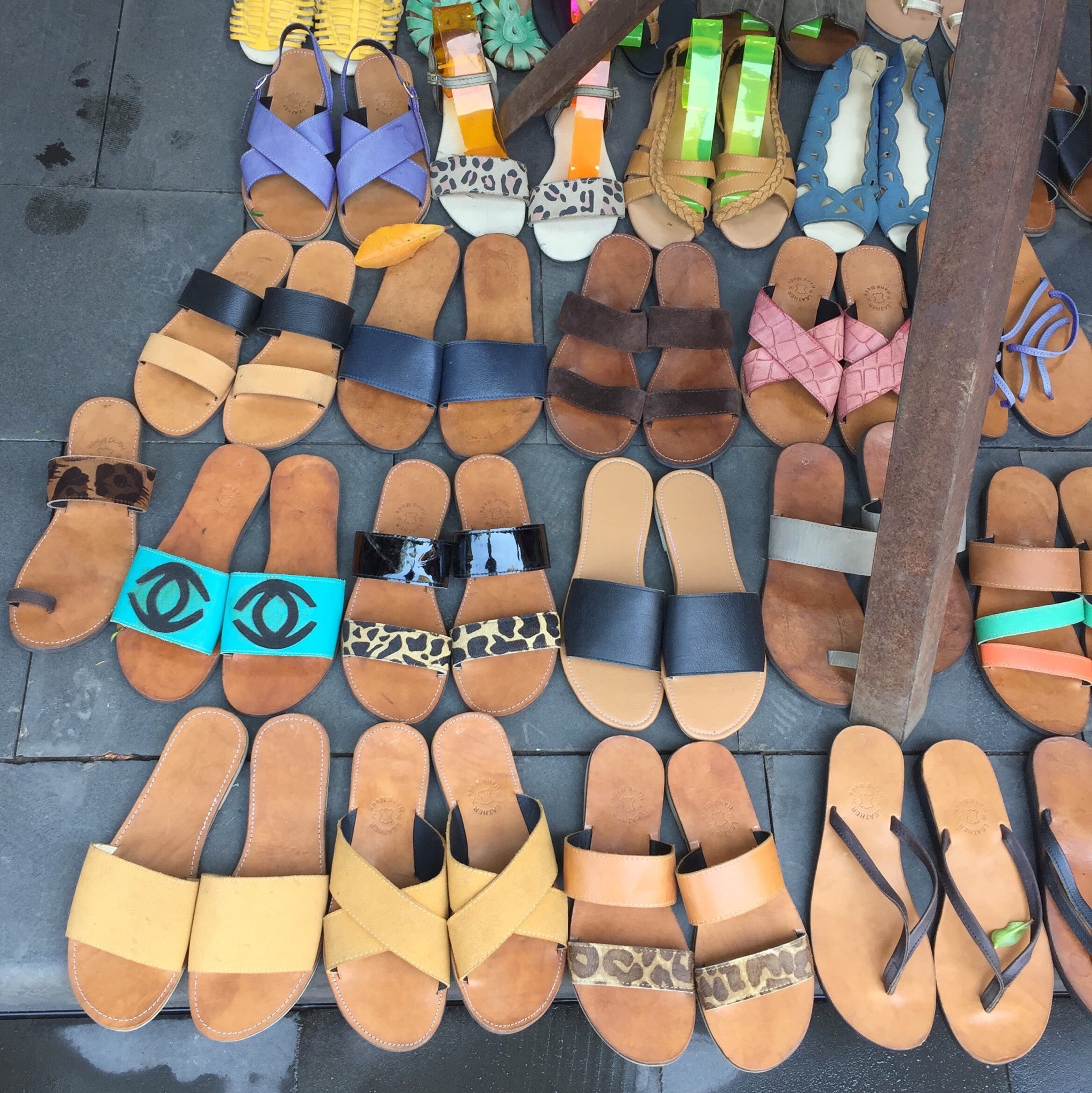 Leather-sandals-hoi-an