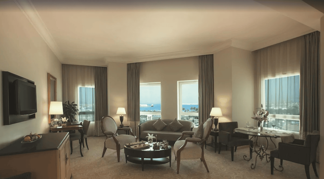 cosy room near doha corniche