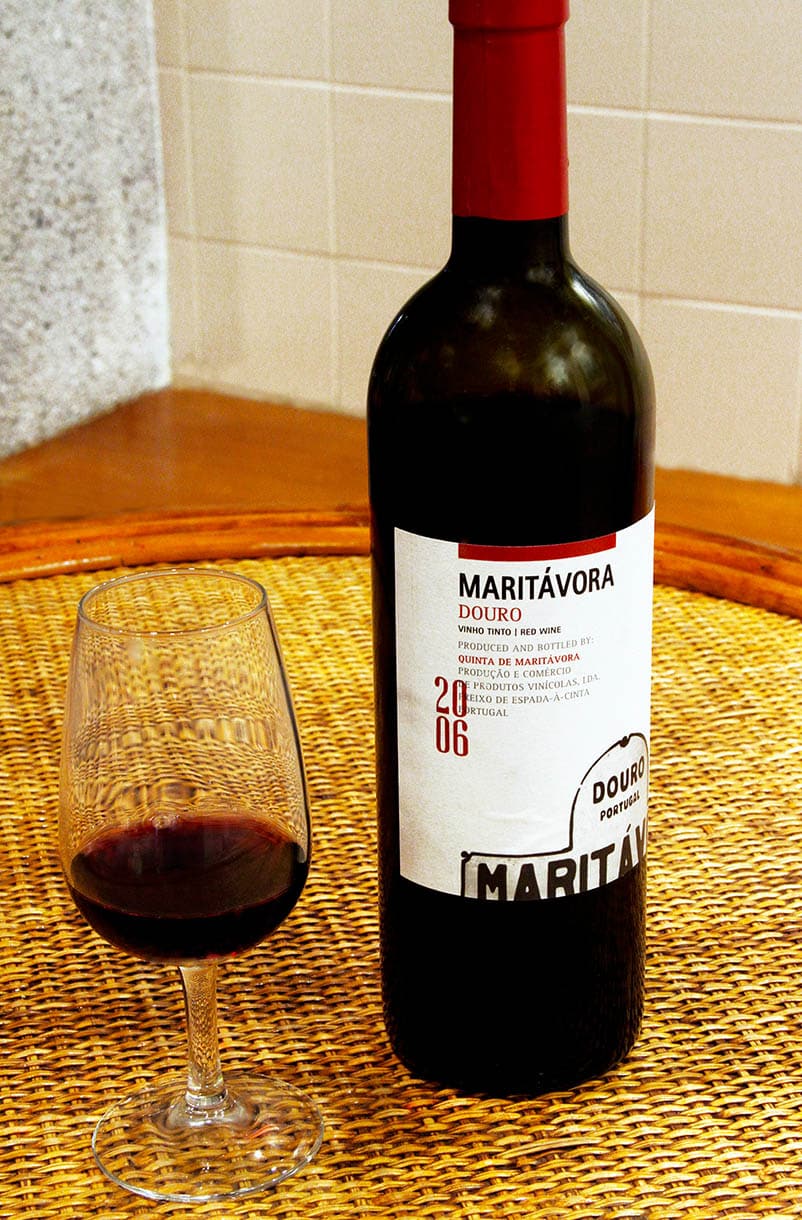 Portuguese-wine-macau