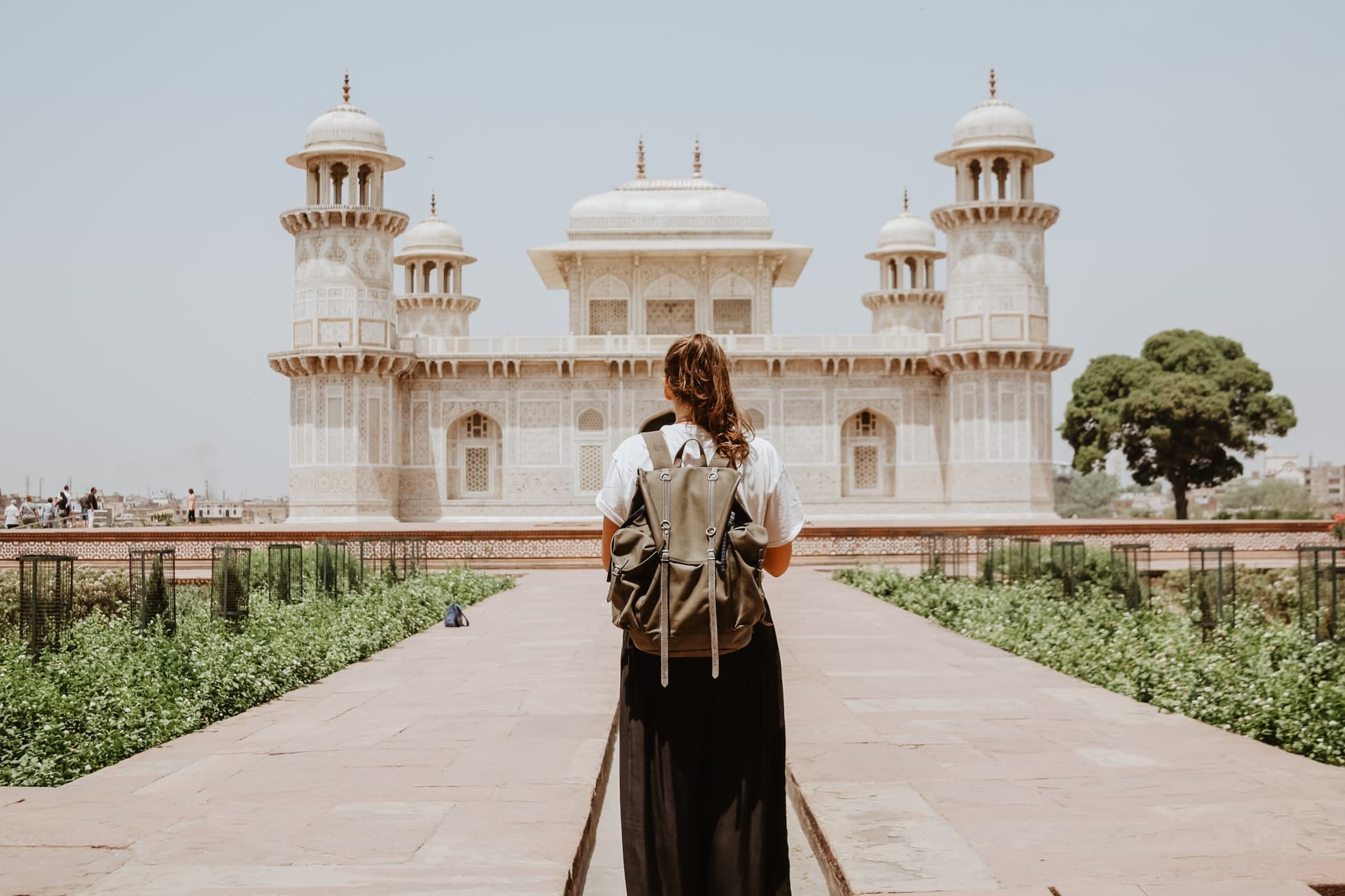 backpacker-agra-india