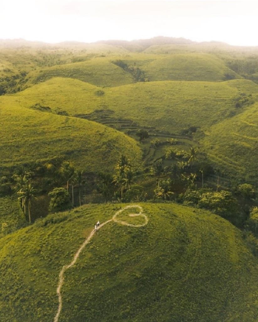 bukit-teletubbies-nusa-penida