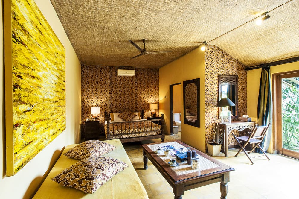 d'omah-hotel-room