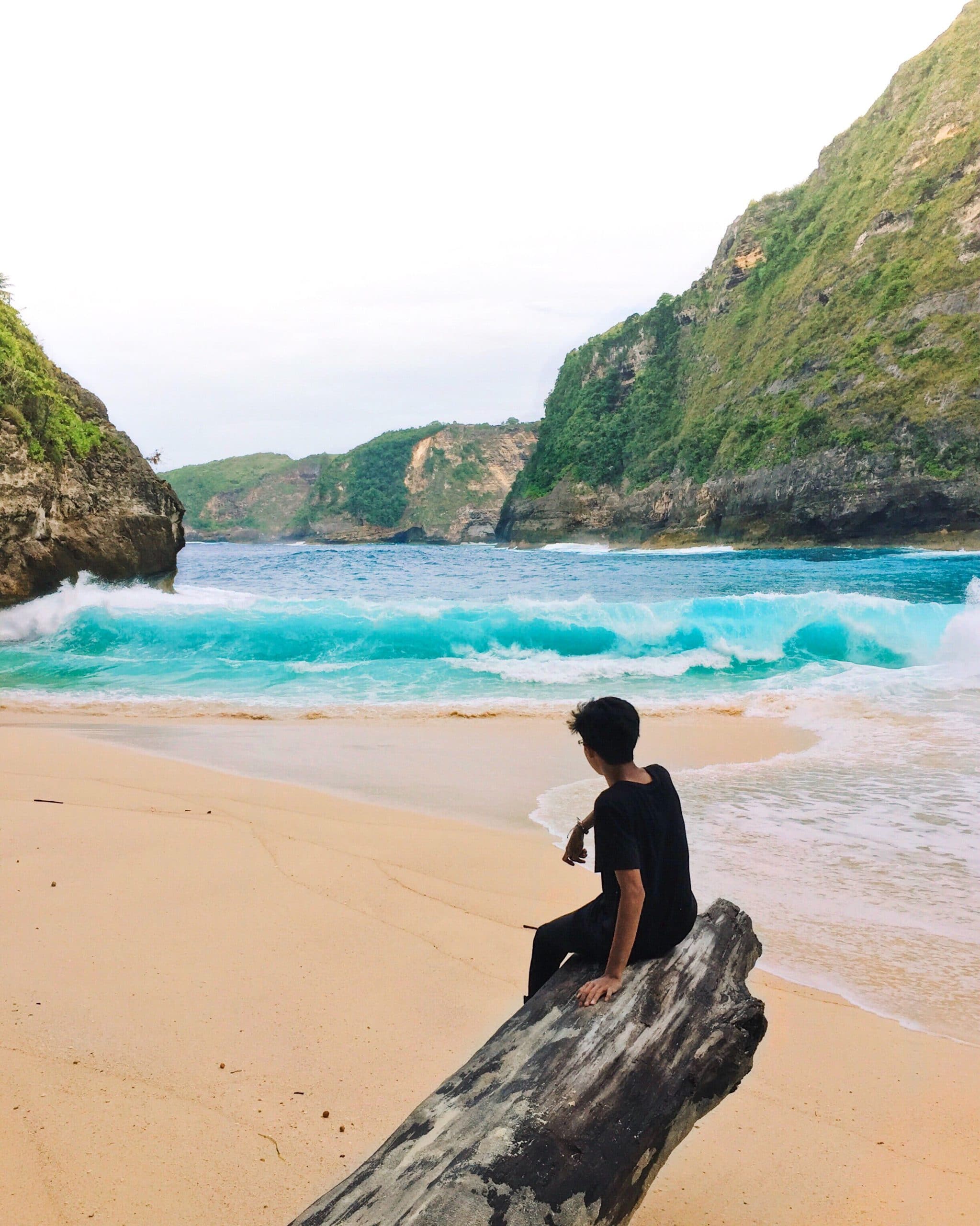 kelingking-beach-nusa-penida