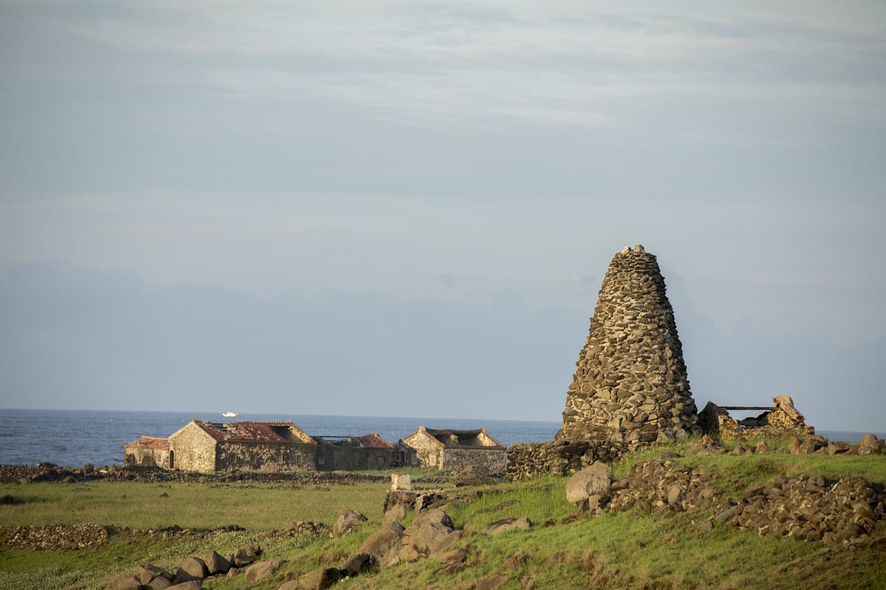 old house ruins on green landscape