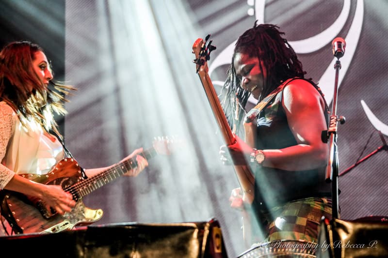 Guitar and Bass - Manou Gallo from Ivory Coast & Belgium
