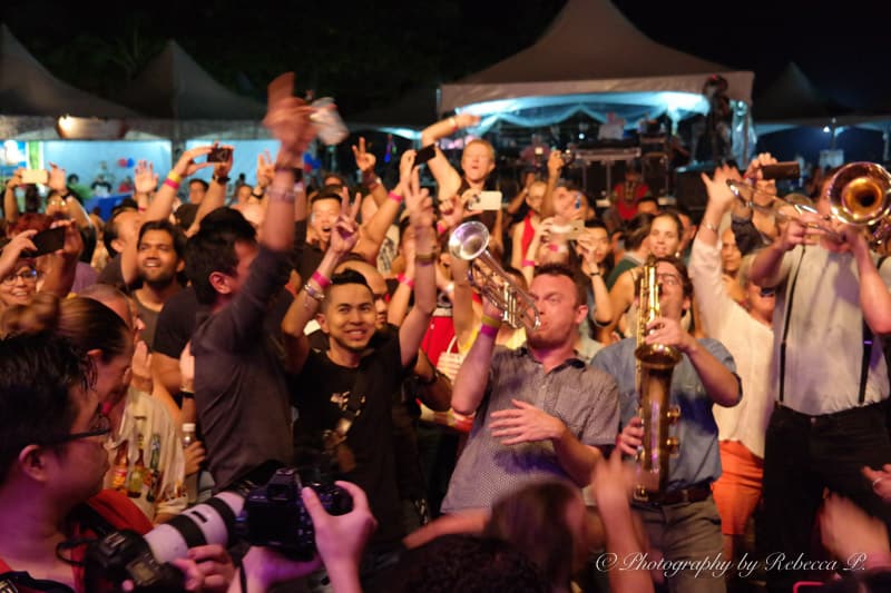 Rad Trads jump in the audience at Borneo Jazz Festival, Miri