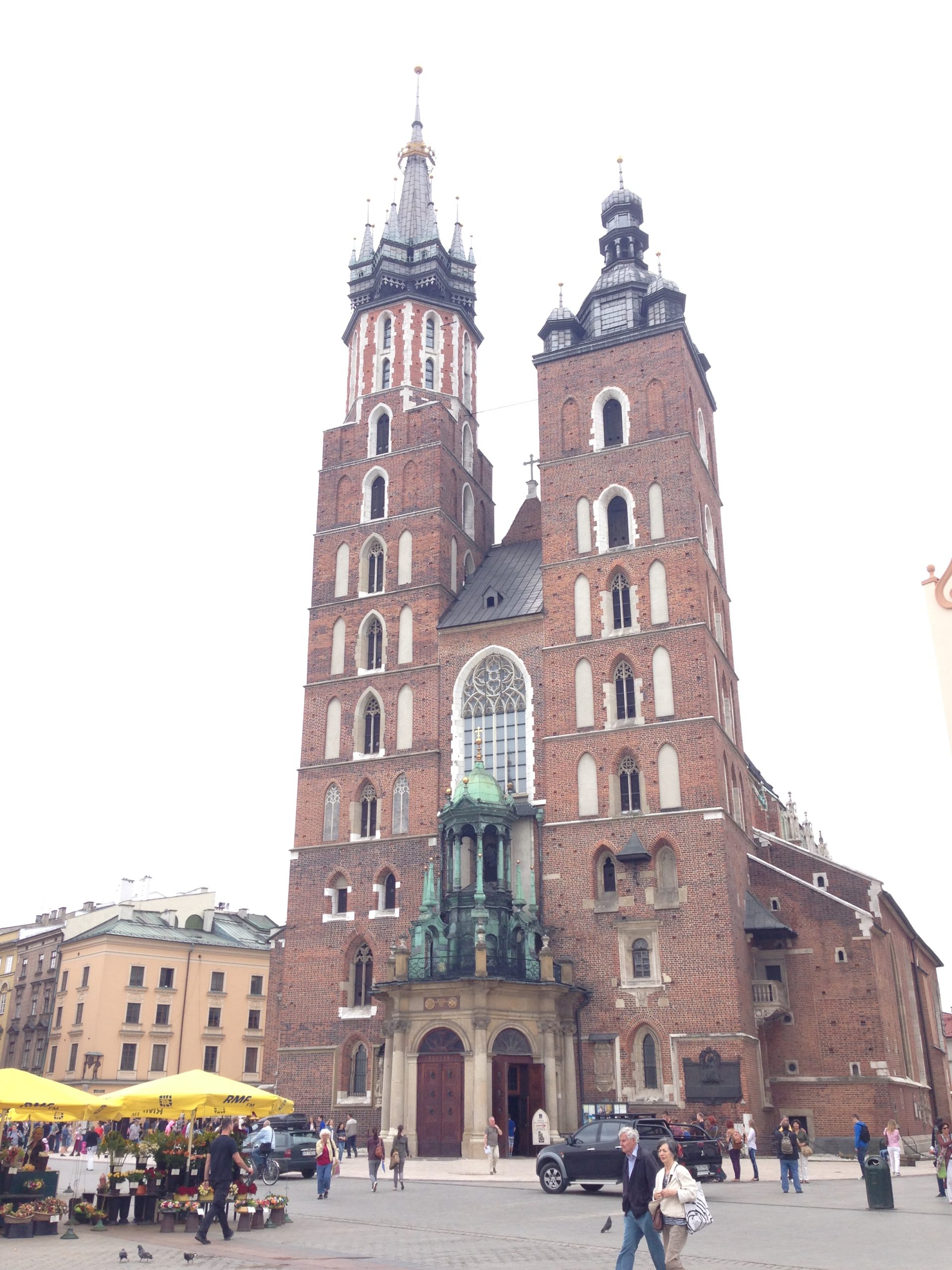 st-marys-basilica-krakow