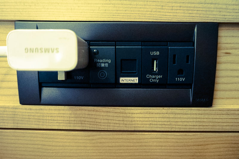 cozzi-hotel-power-outlets.png