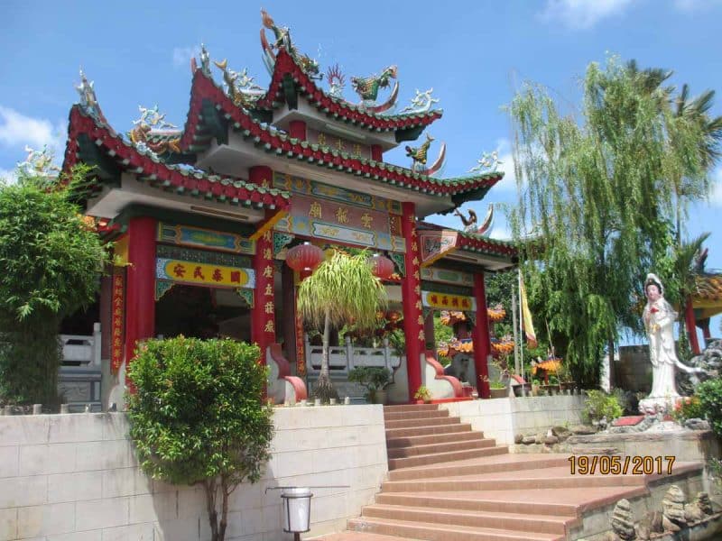 Wan Loong Chinese Temple