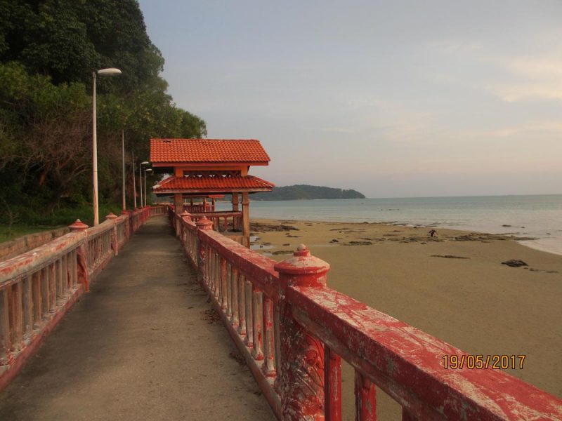Pantai Sri Purnama