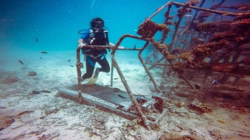 diving in tioman