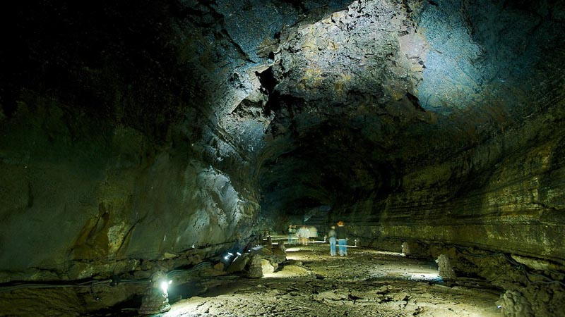 Manjanggul-Lava-Tube-Cave