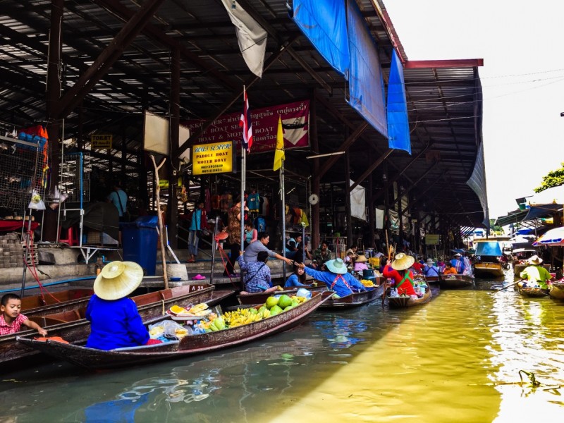 Bangkok Itinerary: Taling Chan Floating Market, Bangkok