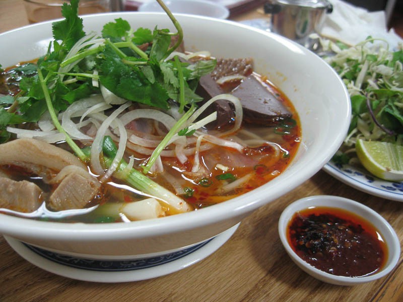 Bun Bo Hue - Vietnam Food