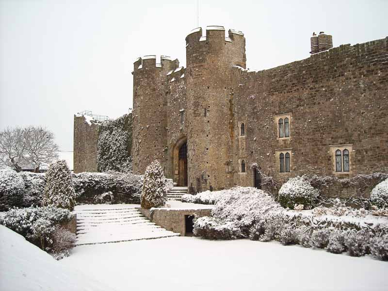 christmas-amberley-castle