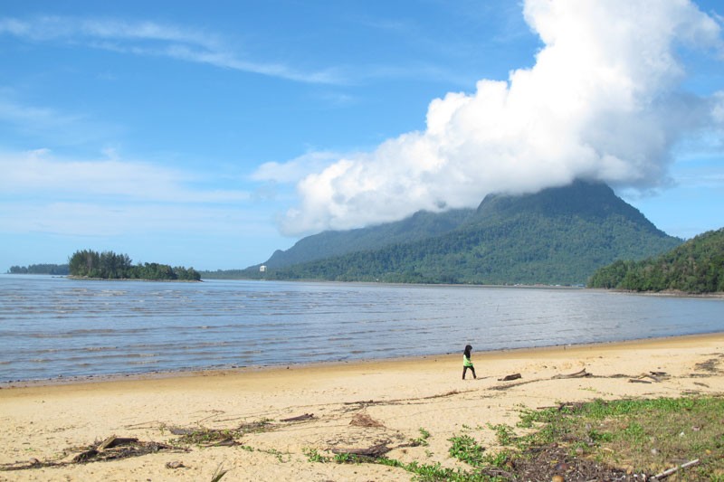 Pasir Panjang, Kuching beach