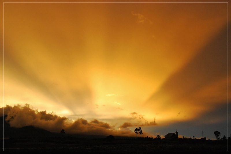 lake-toba-sunset