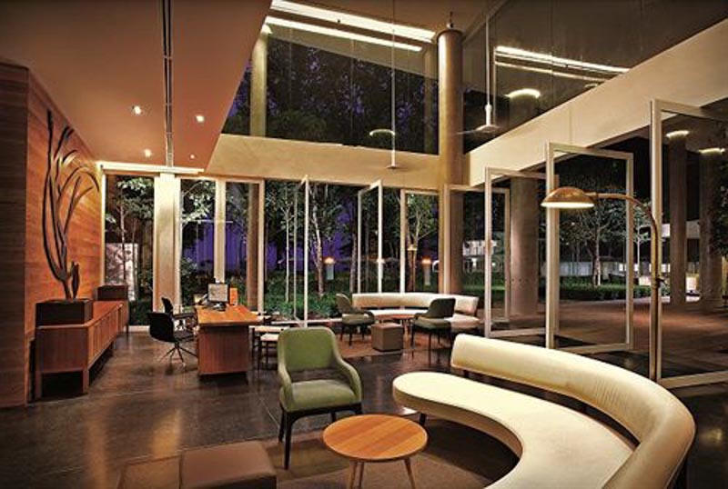 lone-pine-hotel