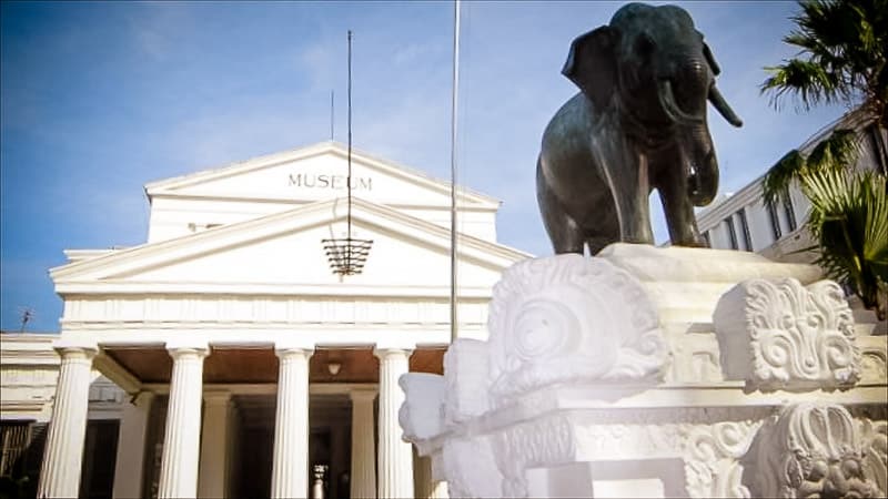 national-museum-jakarta-elephant