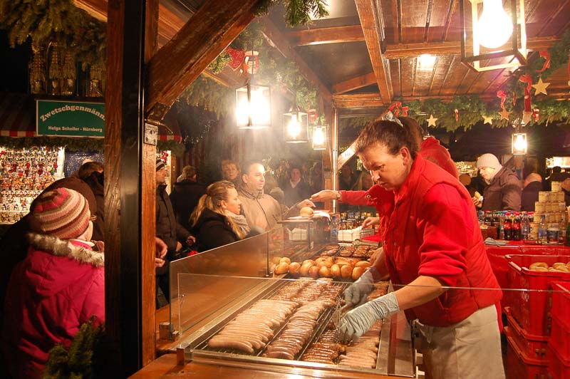 nuremberg-christmas-market-bratwursts