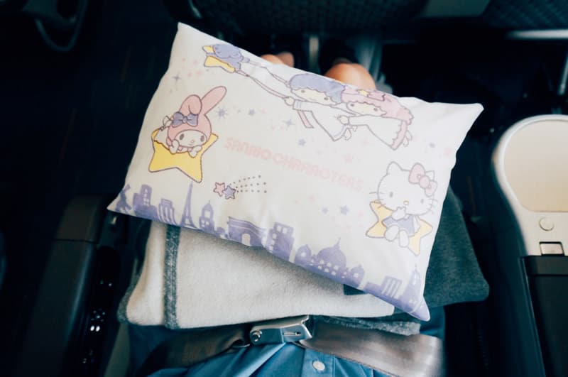 sanrio-eva-air-pillow