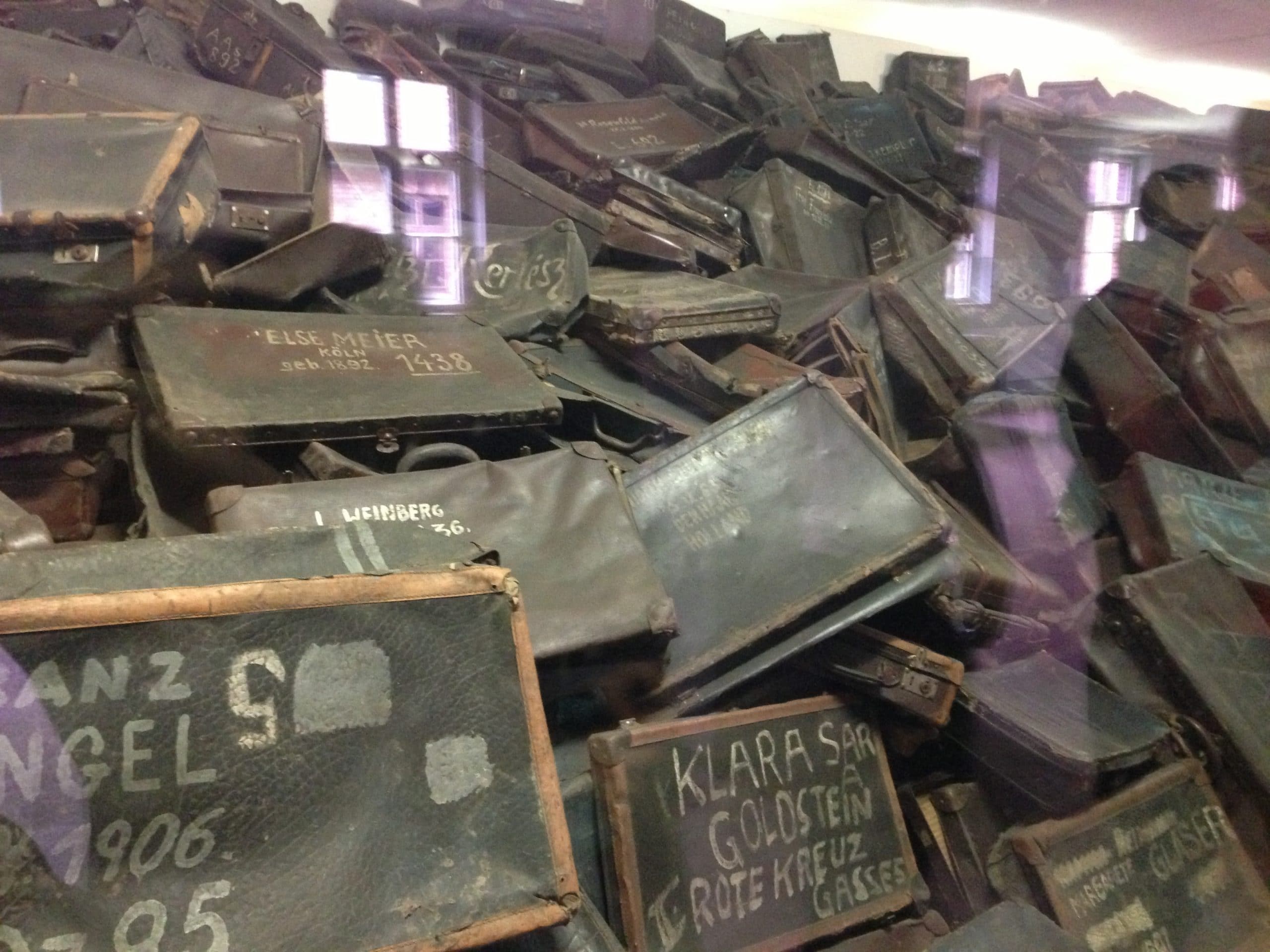 suitcases-auschwitz-krakow