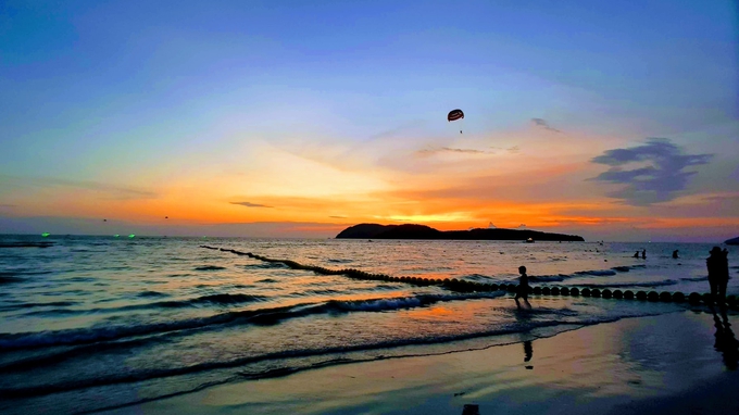 beach at sunset langkawi