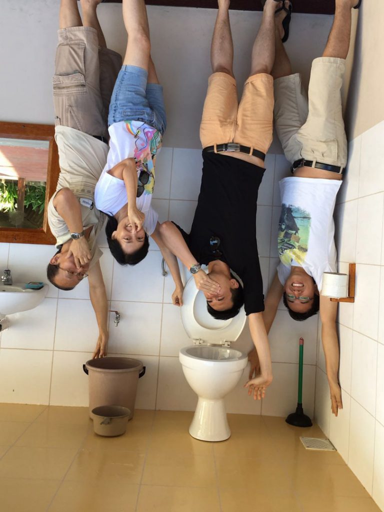 upside-down-house-kk