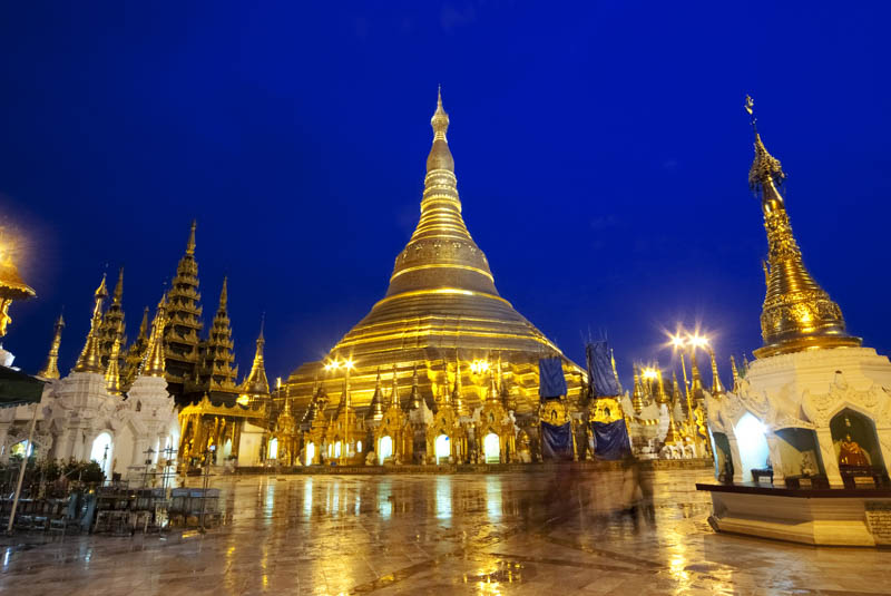 Off the beaten track - Yangon Pagoda